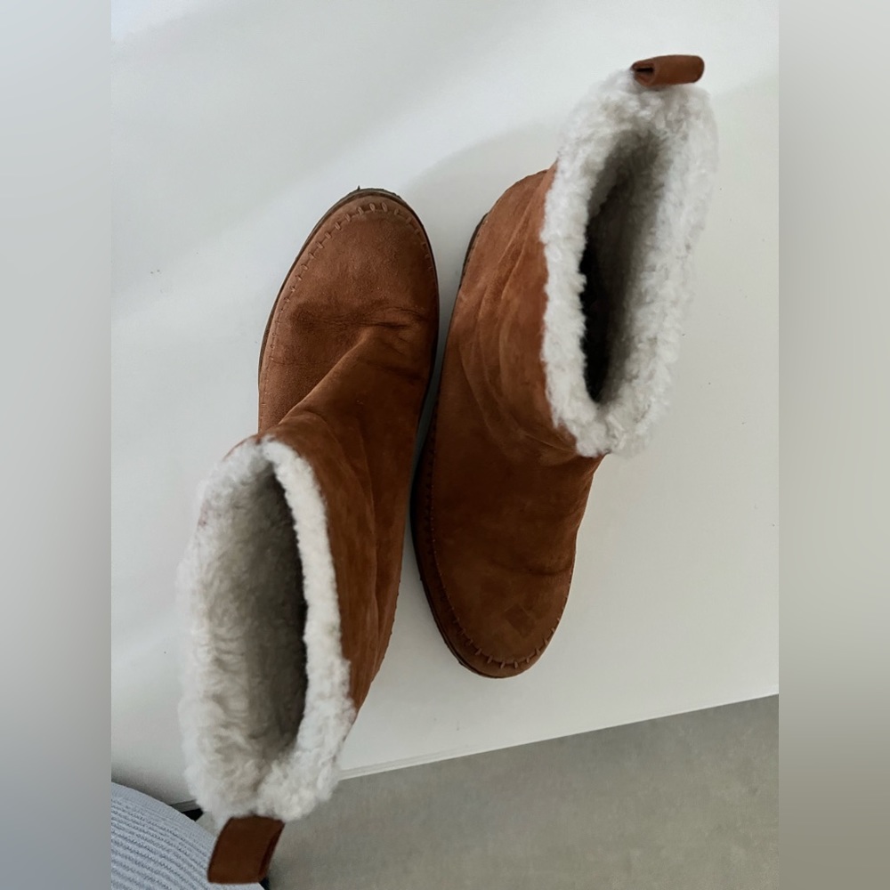 Jenni Kayne Shearling-Lined Suede Boots, Size 39 (US 9).